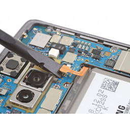 Samsung Galaxy S10 Отсоединение аккумулятора
